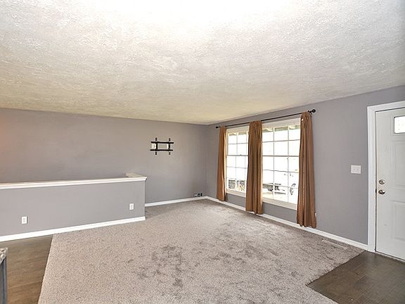 3rd image of 11120 E 11th Ave