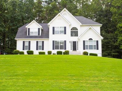 165 Mossy Holw, Newnan, GA, 30265