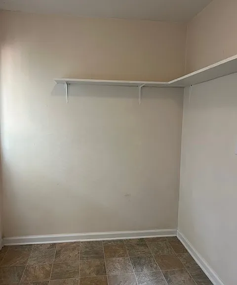8015 Outlook Dr — Photo 29