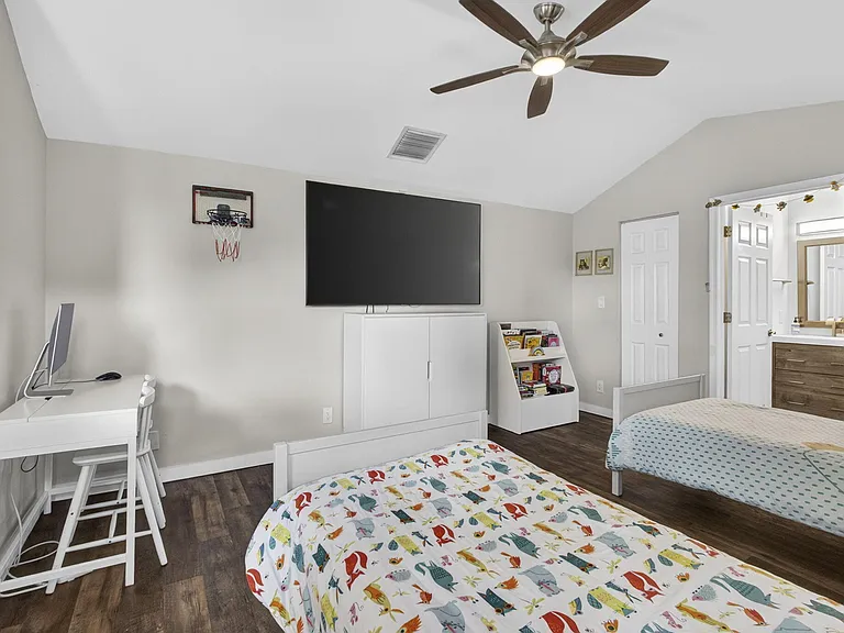 11894 Donlin Dr #11894 — Photo 30