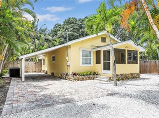 2780 Weeks AVE, NAPLES, FL 34112