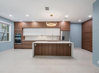 1222 Rose Gate Blvd, Riviera Beach, FL 33404