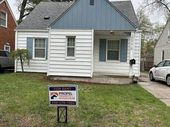 18676 Brady, Redford, MI 48240