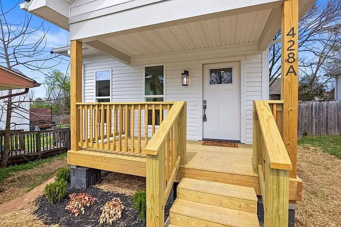 428 Hadleys Bend Blvd — Photo 18