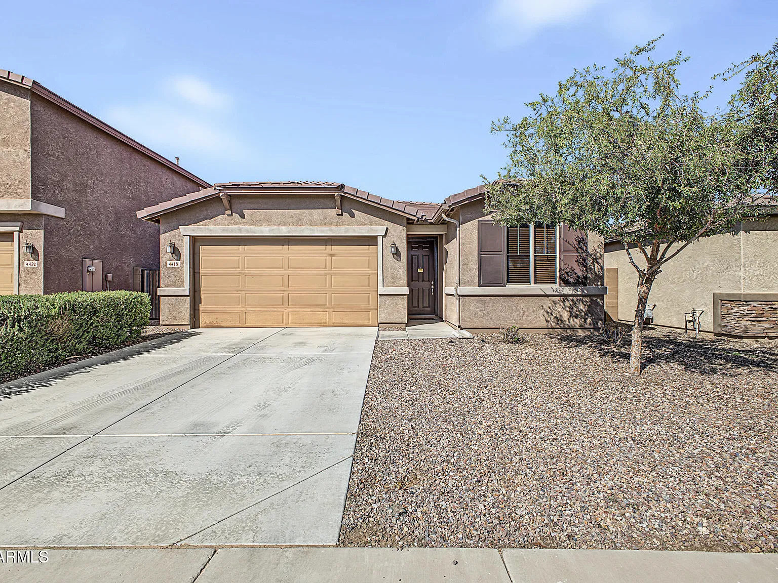 3 bed, 2.0 bath, 1590 sqft, $1,925 — Photo 1