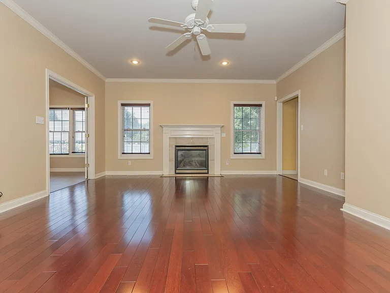 4595 Prescot Dr — Photo 12