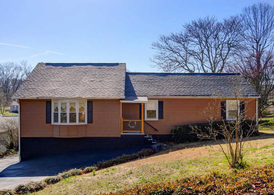 1st image of 3534 Fountain Park Blvd