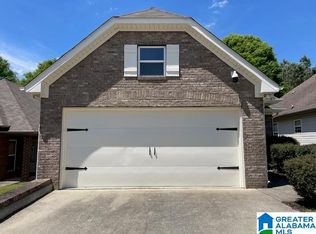 5221 Cottage Cir, Birmingham, AL 35226