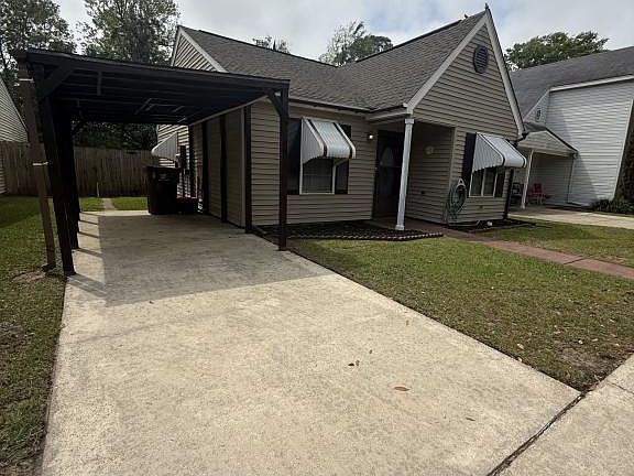 2nd image of 1745 James Buchanan Dr