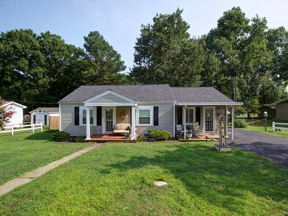 1st image of 1208 Norman Dr