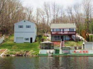 13 S Charlton Shore Rd, Charlton, MA 01507