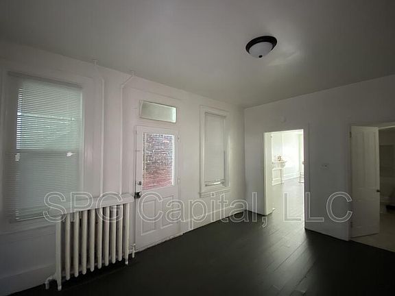 5th image of 839 E Market St