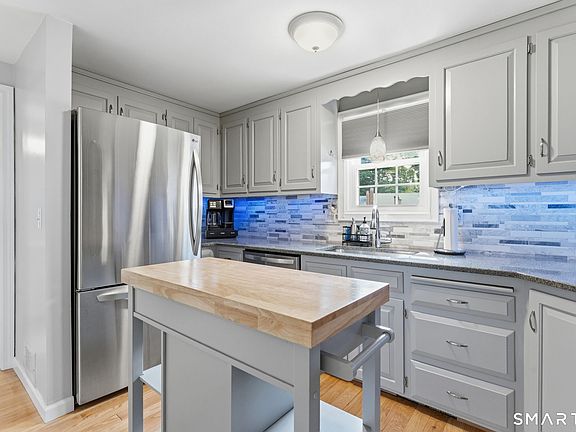 2nd image of 102 Wetherall Street #36