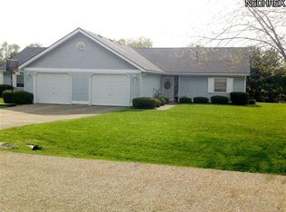 6751 Sun Valley Ave NE, Canton, OH 44721