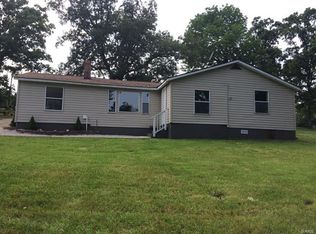 13433 State Rd E, De Soto, MO 63020