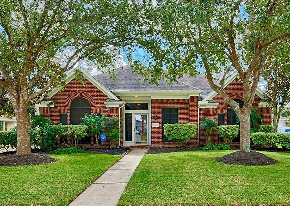 1st image of 2117 Shaly Breeze Ln