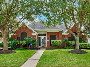 2117 Shaly Breeze Ln, League City, TX 77573