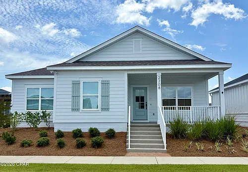2208 Warbler St Photo 1