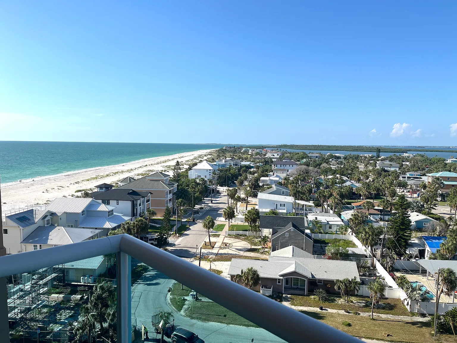 1 bed, 775 sqft, $2,800 — Photo 3