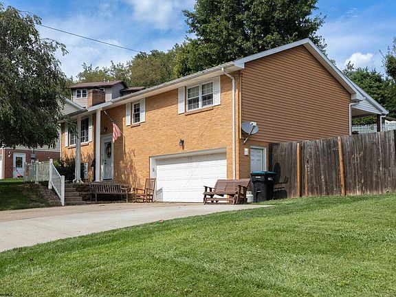 2nd image of 7 Coolview Ln