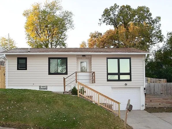 711 5th Ave, Plattsmouth, NE 68048