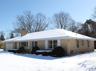 3401 W Pelican Ln, Brown Deer, WI 53209