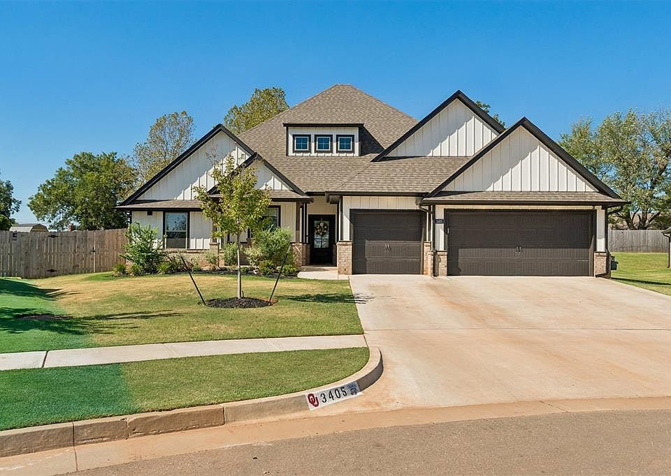 1st image of 3405 Broadmoore Dr