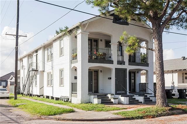 1st image of 2935 Pine St