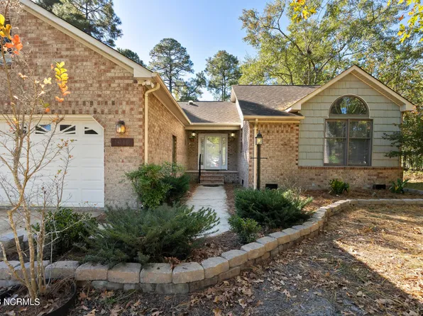 1010 Barkentine Drive, New Bern, NC 28560