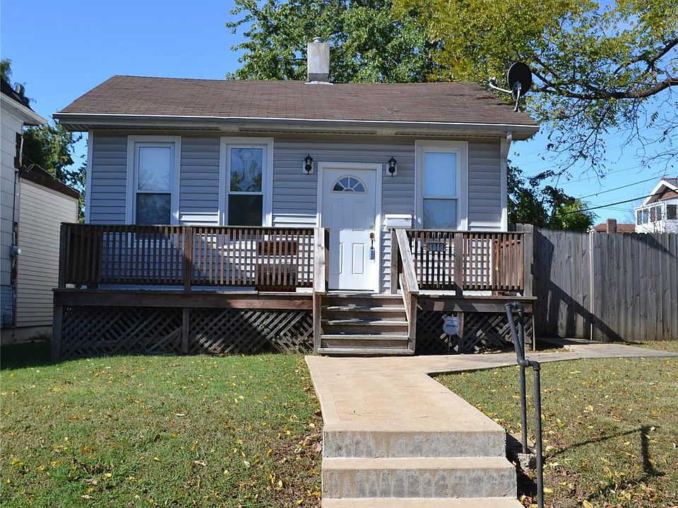 2nd image of 4848 Sigel Ave