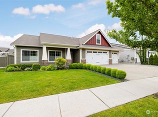 3055 Pine Creek Dr, Mount Vernon, WA 98273