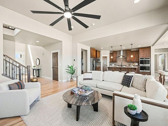 5th image of 7166 Cottage Ct
