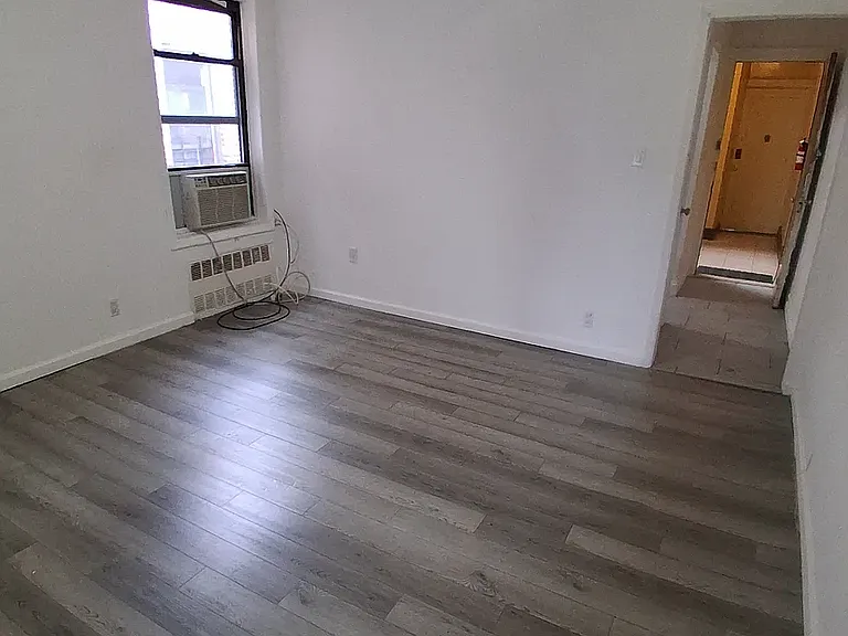 9413 5th Ave #4R — Photo 7