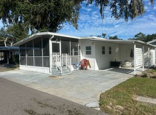 37521 Erika Ln, Zephyrhills, FL 33541