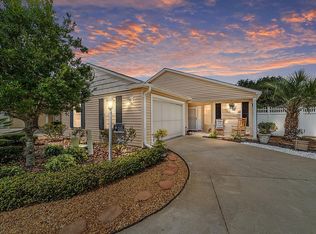 2352 Sebring St, The Villages, FL 32162