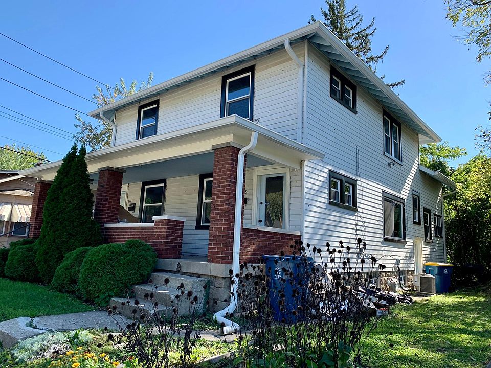 1st image of 809 E 52nd St #809