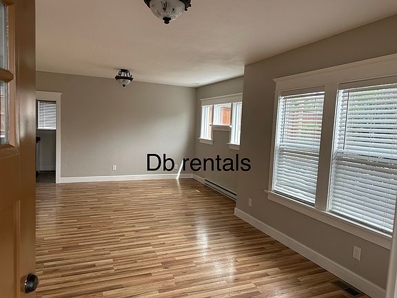 2nd image of 501 SW Court Ave