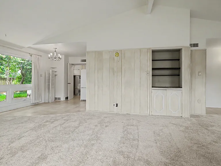 807 Edgefield Dr — Photo 9