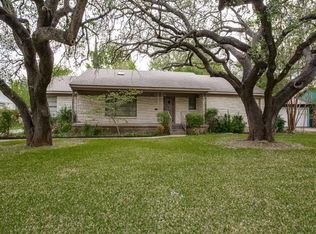 3652 Manderly Pl, Fort Worth, TX 76109