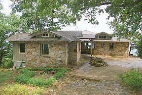 1st image of 206 S Palisades Dr