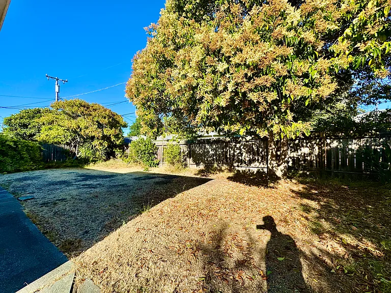 668 Santa Coleta Ct — Photo 15