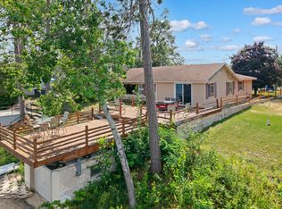 13678 Balsam St, Johannesburg, MI 49751
