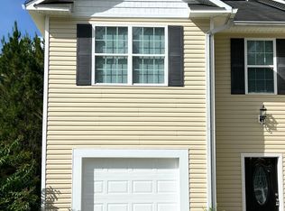 820 E Davis Ave, Kingsland, GA 31548