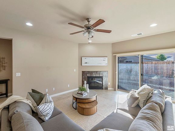 5th image of 1056 Silver Coyote Dr