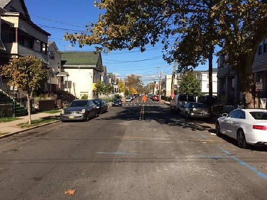 2nd image of 559 S Park St
