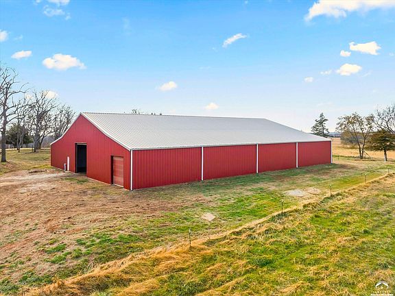 3rd image of 144 N 1150th Rd