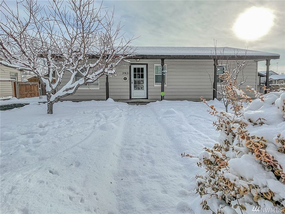 1st image of 2921 W Peninsula Dr