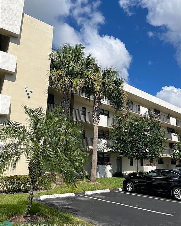 2460 Deer Creek Country Club Blvd APT 404, Deerfield Beach, FL 33442