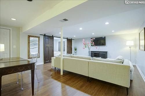 4th image of 3620 Lido Pl #Basement