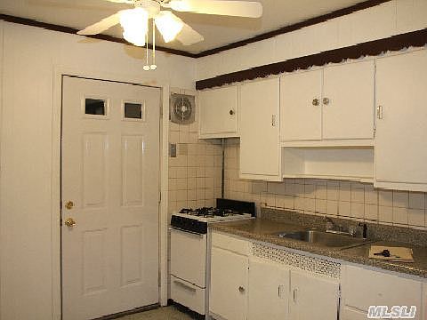 5th image of 534 Jefferson Ave